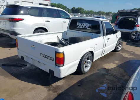 1993 Mazda B2200 Short Bed из США, поврежденный, VIN JM2UF1132P0370659